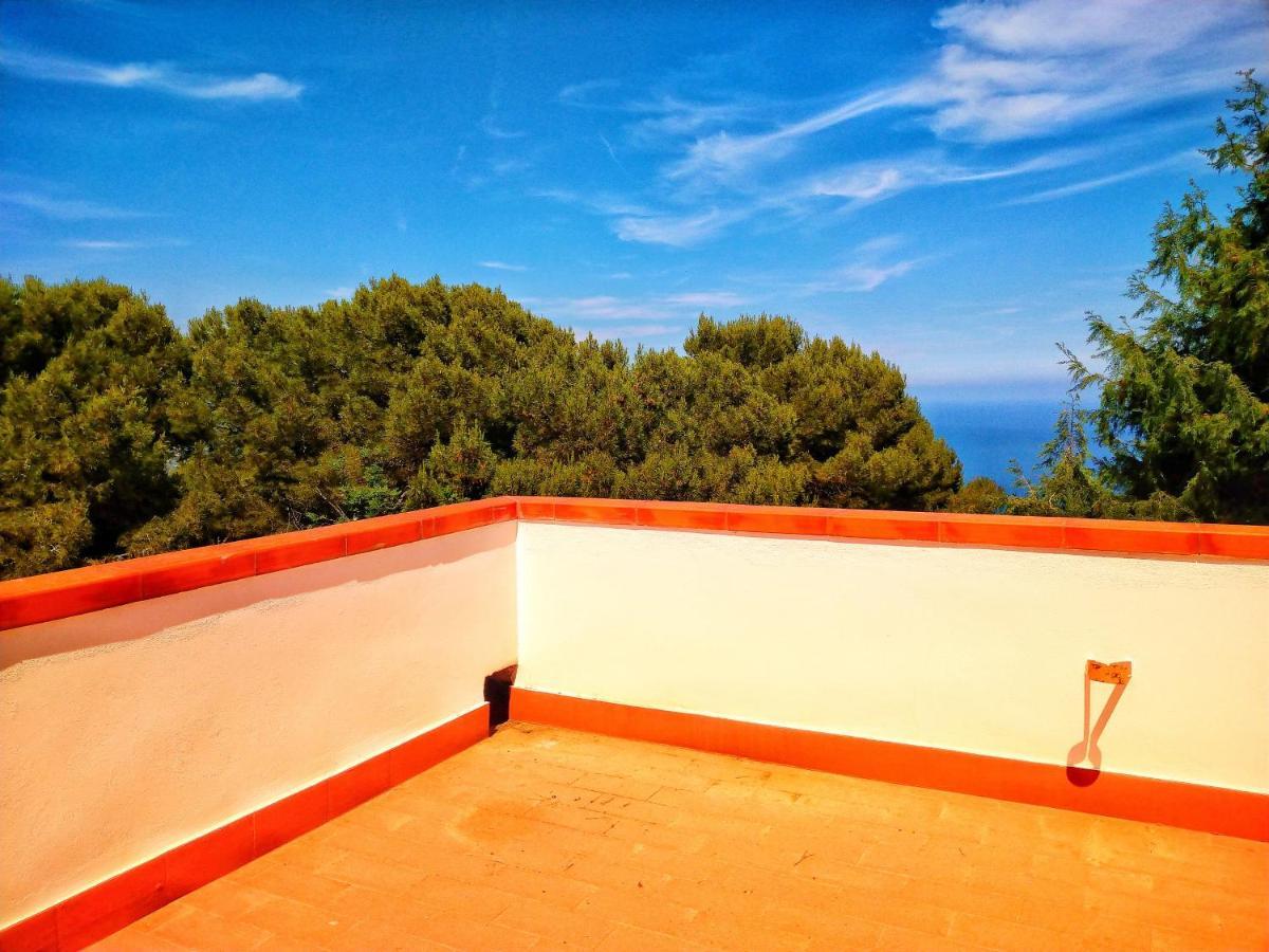 Torre Alpicella Holiday Home, A Scenic Escape Into Nature And Relaxation ดิอาโนมารีนา ภายนอก รูปภาพ